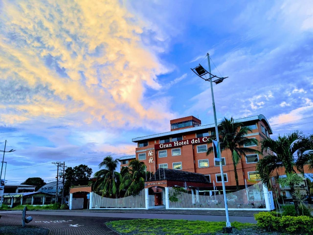 Gran Hotel De Lago - El Coca Puerto Francisco de Orellana Exteriér fotografie