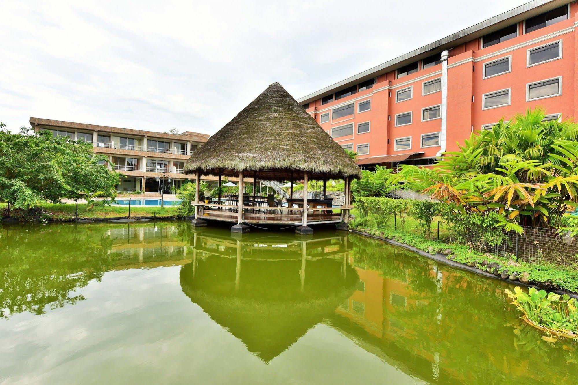 Gran Hotel De Lago - El Coca Puerto Francisco de Orellana Exteriér fotografie